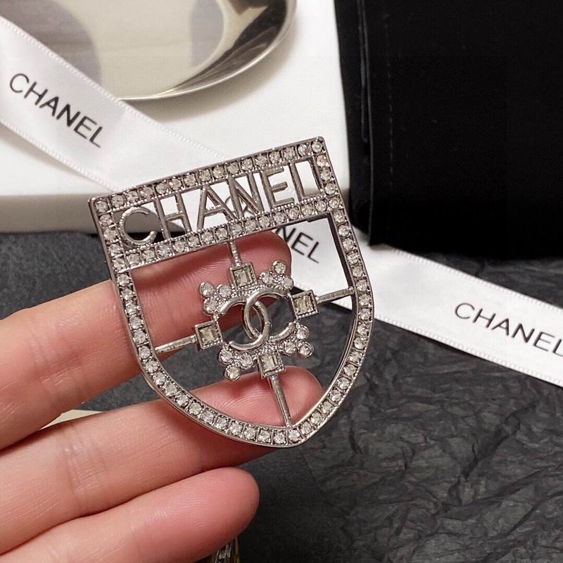 Chanel Brooch 1lyx59 (7)